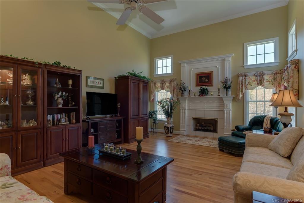 306 Ridgeview Drive Rutherfordton, NC 28139 - Photo 9 of 24