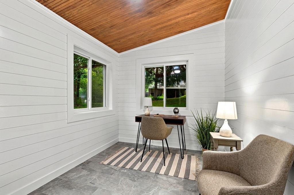 12 Burley Farm Road Danvers, MA 01923 - Photo 22 of 37