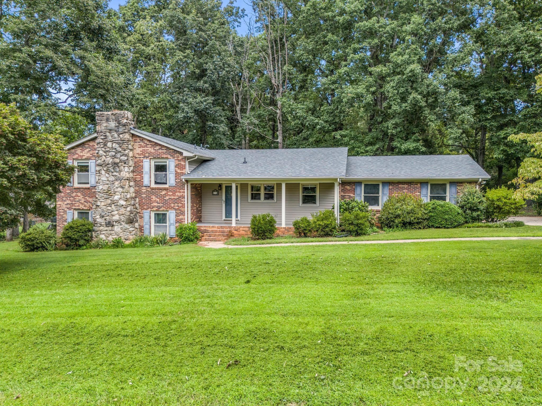 772 Fernwood Road Lincolnton, NC 28092 - Photo 1 of 36 Gallery Image 1