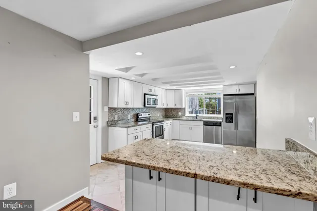 $4,400 | 750 South 20th Street, Purcellville, VA 20132