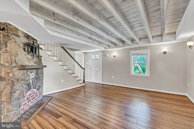 $4,400 | 750 South 20th Street, Purcellville, VA 20132