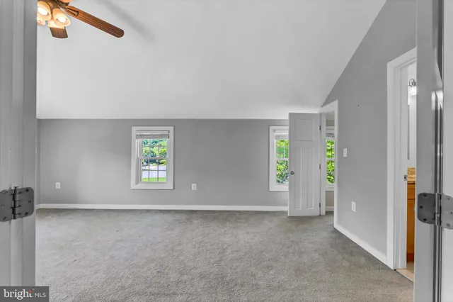 $4,400 | 750 South 20th Street, Purcellville, VA 20132