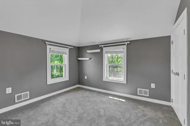 $4,400 | 750 South 20th Street, Purcellville, VA 20132