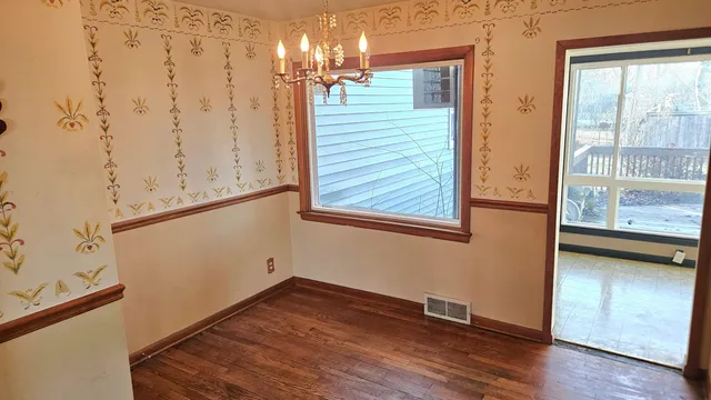 $140,000 | 2310 North Winnebago Street, Rockford, IL 61103