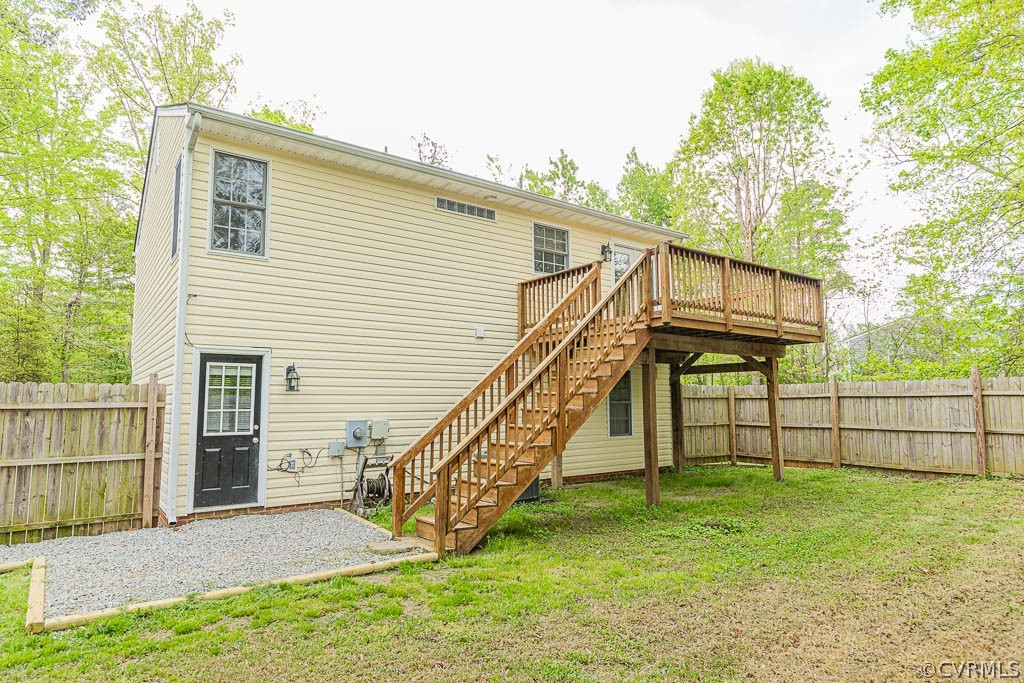 106 Dry Bridge Road Sandston, VA 23150 - Photo 44 of 48 REAR ELEVATION, DECK, PRIVACY FENCE