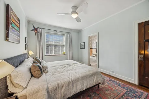 $500,000 | 200 South Maple Avenue, Unit 12, Oak Park, IL 60302