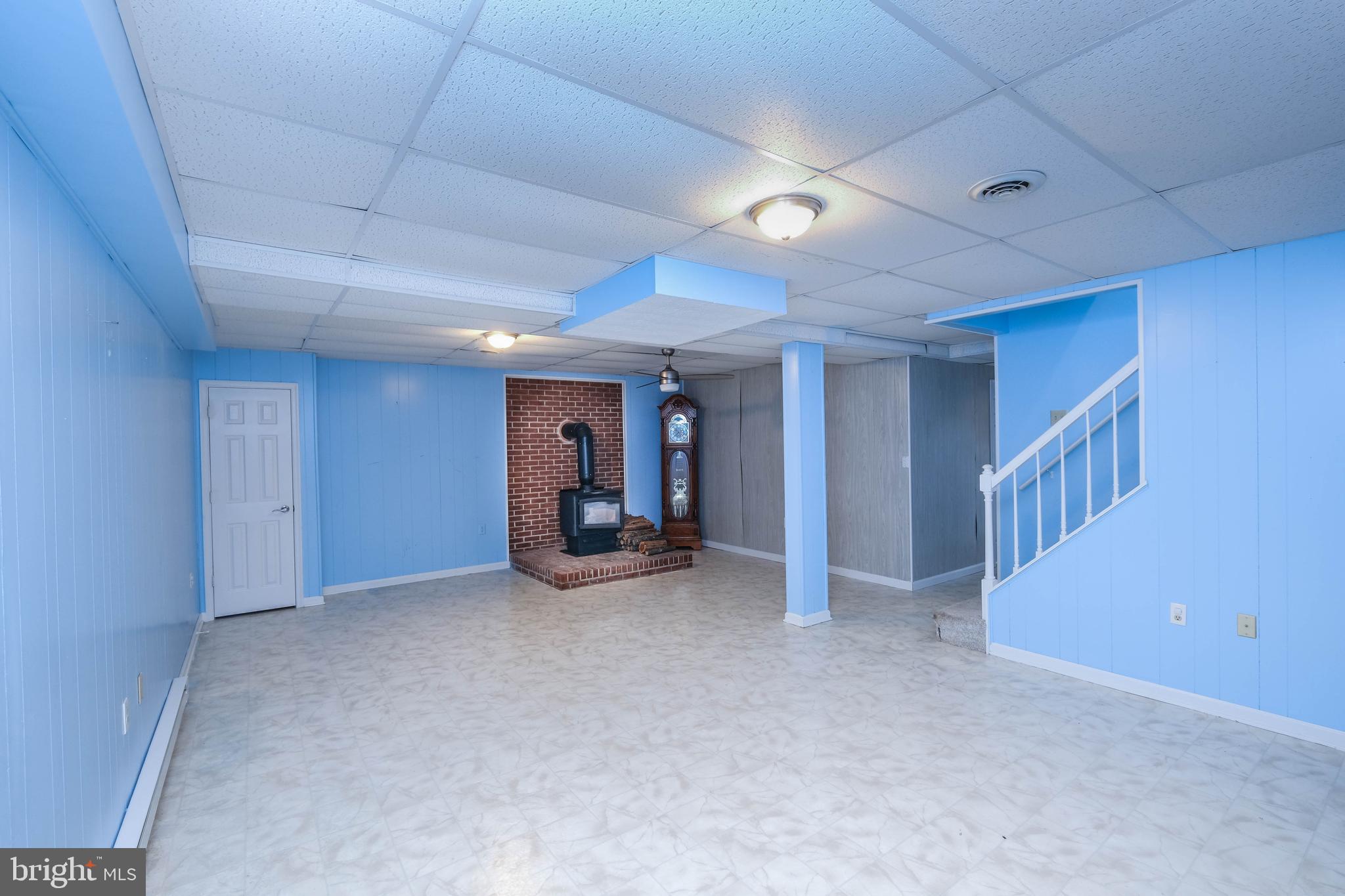 217 Silver Bell Lane Luray, VA 22835 - Photo 47 of 103 24' x 18' Lower level great room
