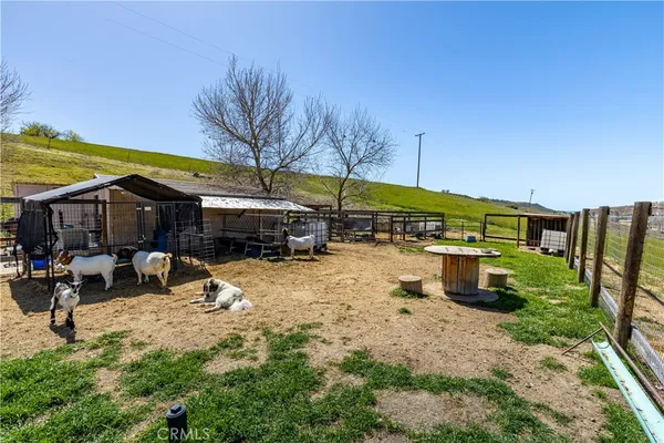 $980,000 | 76870 Barker Road, San Miguel, CA 93451