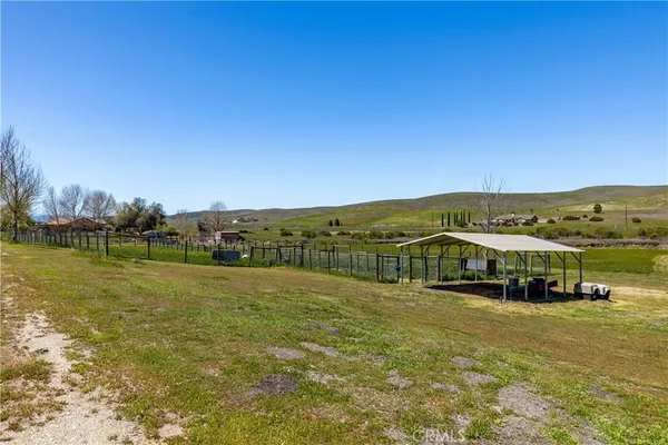 $980,000 | 76870 Barker Road, San Miguel, CA 93451