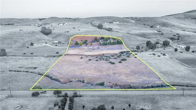 $980,000 | 76870 Barker Road, San Miguel, CA 93451