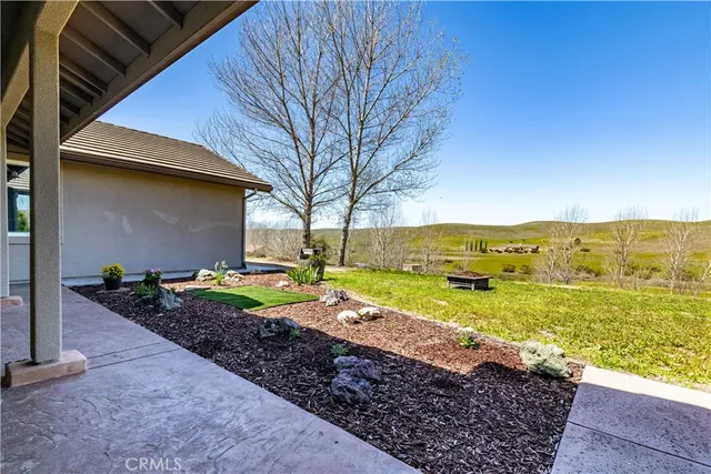 $980,000 | 76870 Barker Road, San Miguel, CA 93451