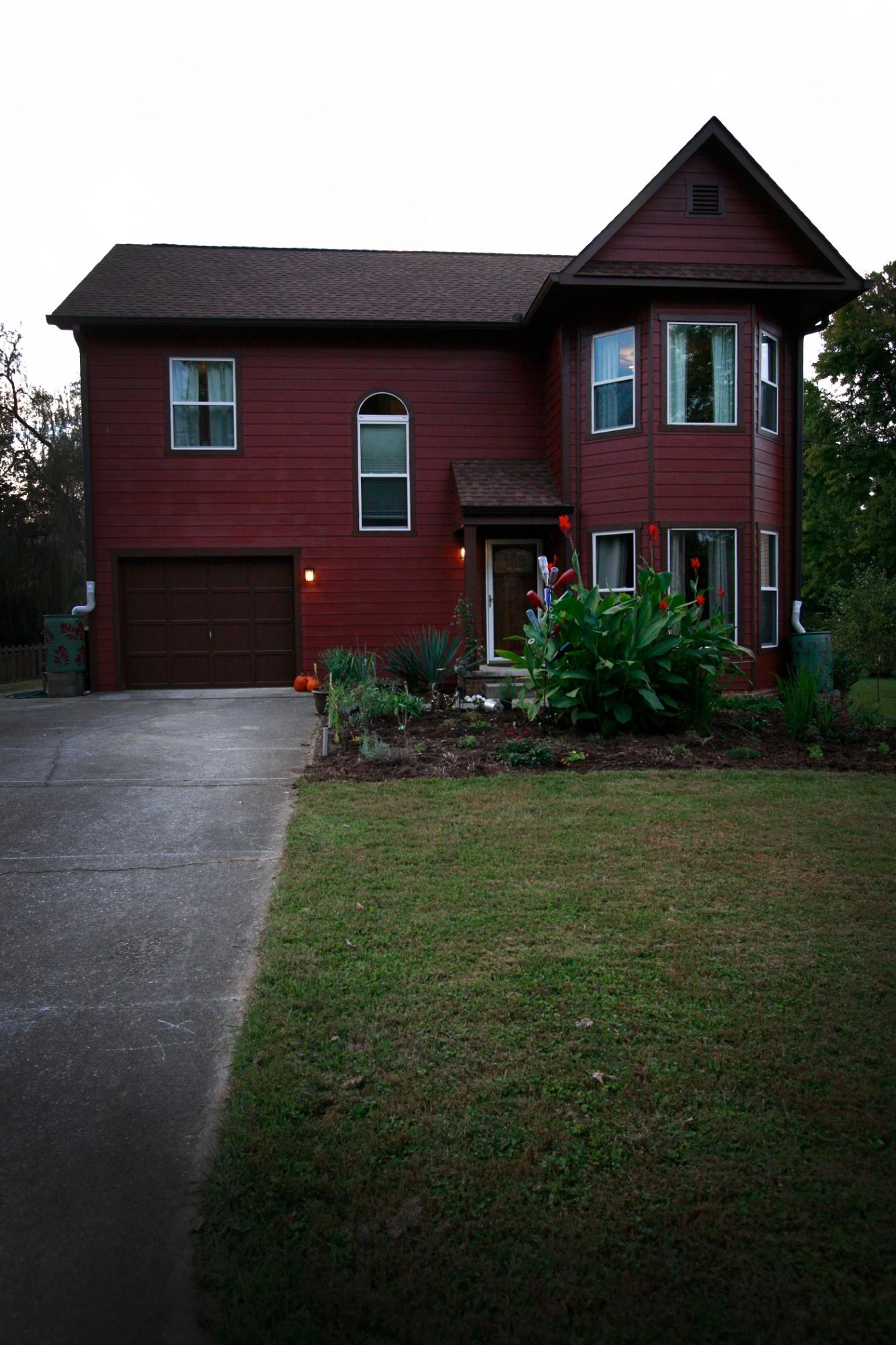 8927 Colchester Ridge Road Knoxville, TN 37922 - Photo 14 of 14 Front exterior