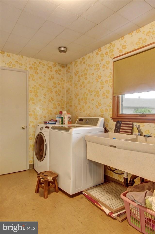 4585 North Biesecker Road Dover, PA 17315 - Photo 14 of 26 Gallery Image 14
