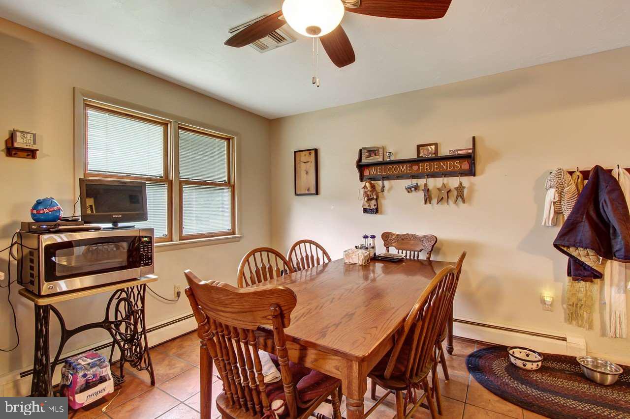 4585 North Biesecker Road Dover, PA 17315 - Photo 4 of 26 Gallery Image 4