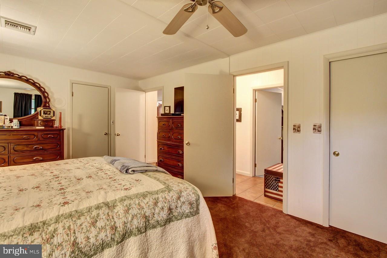 4585 North Biesecker Road Dover, PA 17315 - Photo 9 of 26 Gallery Image 9