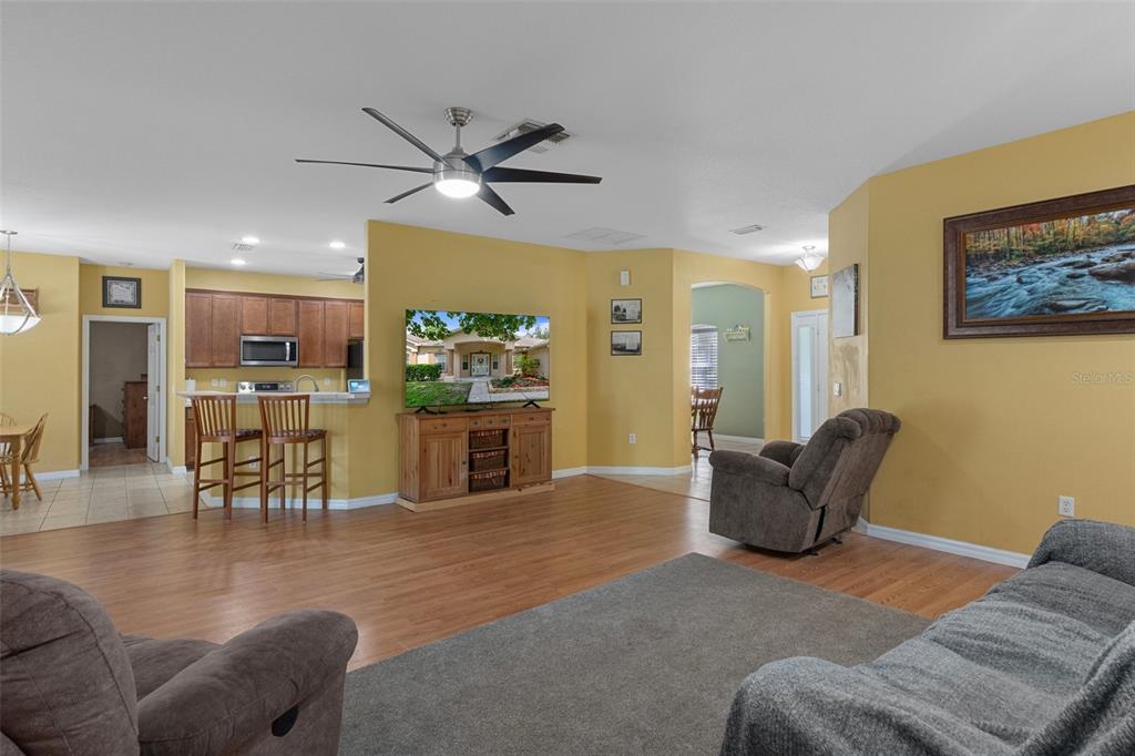 15287 Coot Road Weeki Wachee, FL 34614 - Photo 7 of 67