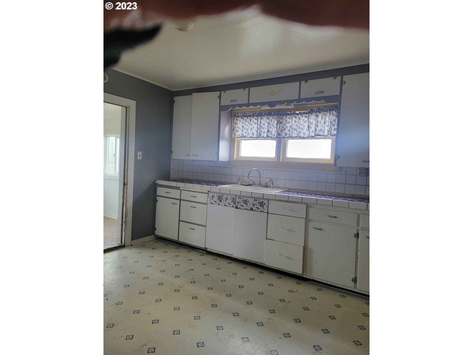 61993 Quail Road La Grande, OR 97850 - Photo 26 of 34 Kitchen