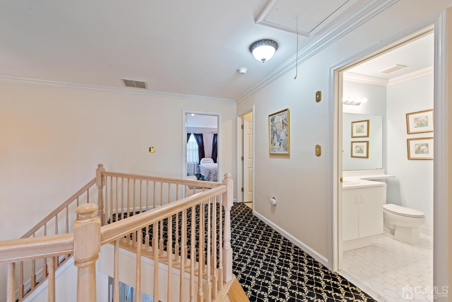 6 Oxford Road Holmdel, NJ 07733 - Photo 18 of 28 Gallery Image 18
