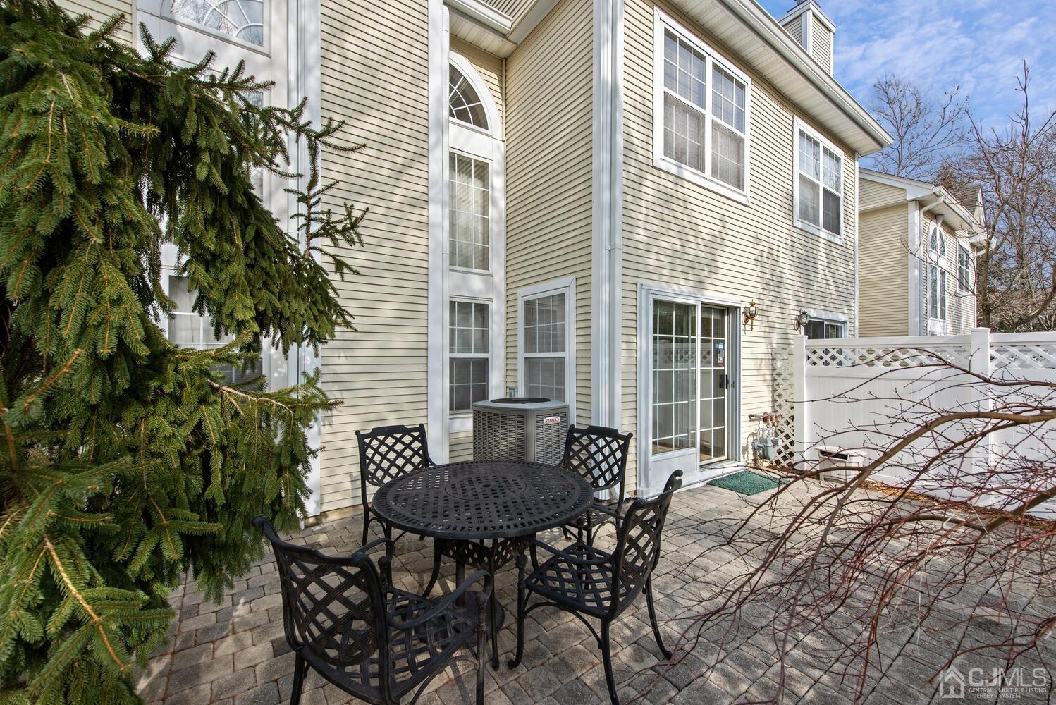 6 Oxford Road Holmdel, NJ 07733 - Photo 27 of 28 Gallery Image 27