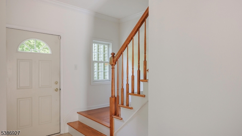 16 Riga Court Scotch Plains, NJ 07076 - Photo 5 of 33 a view of an entryway with a window