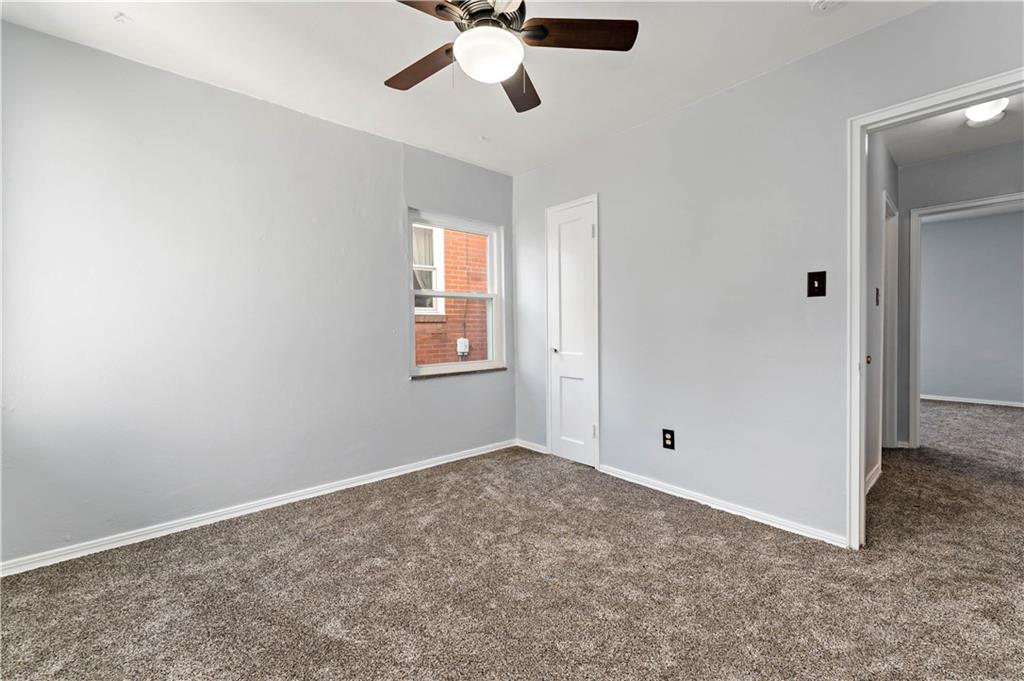569 Loretto Road Pittsburgh, PA 15217 - Photo 11 of 30