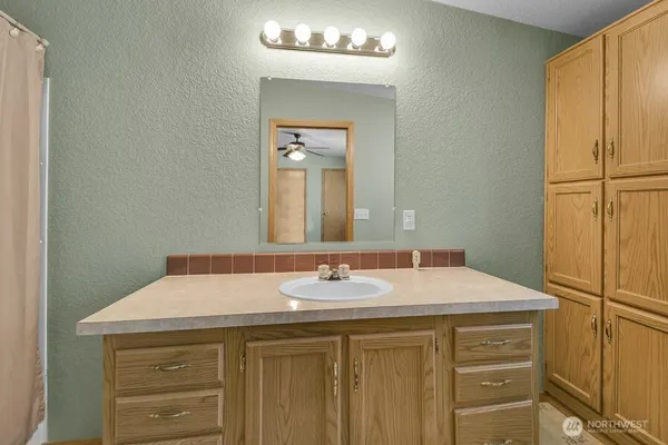 $149,900 | 1630 Kimberly Avenue, Enumclaw, WA 98022