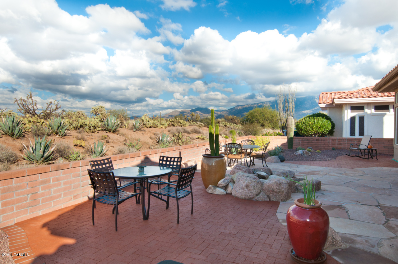 1781 East Crown Ridge Way Tucson, AZ 85755 - Photo 14 of 23