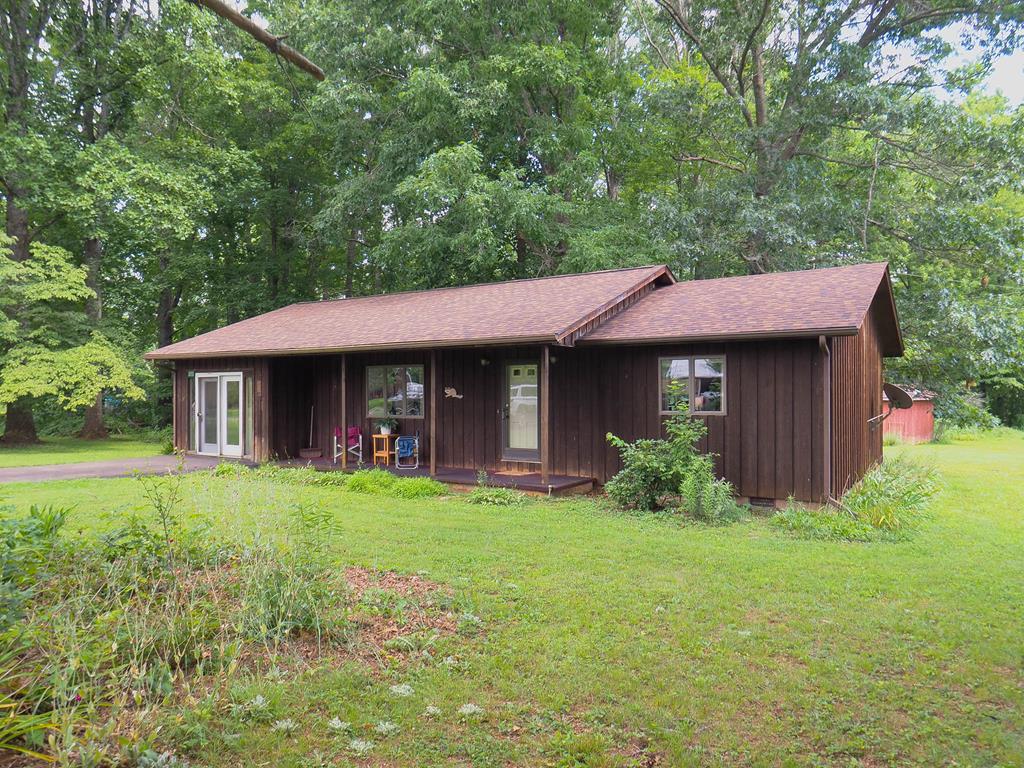 2173 Edmonds Road Galax, VA 24333 - Photo 1 of 37 Gallery Image 1