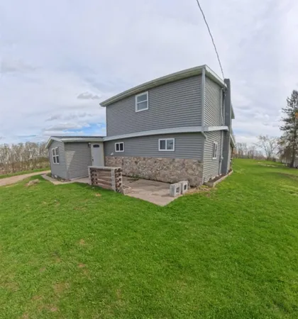 $190,000 | 10931 Gillett Town Hall Road, Gillett, WI 54124