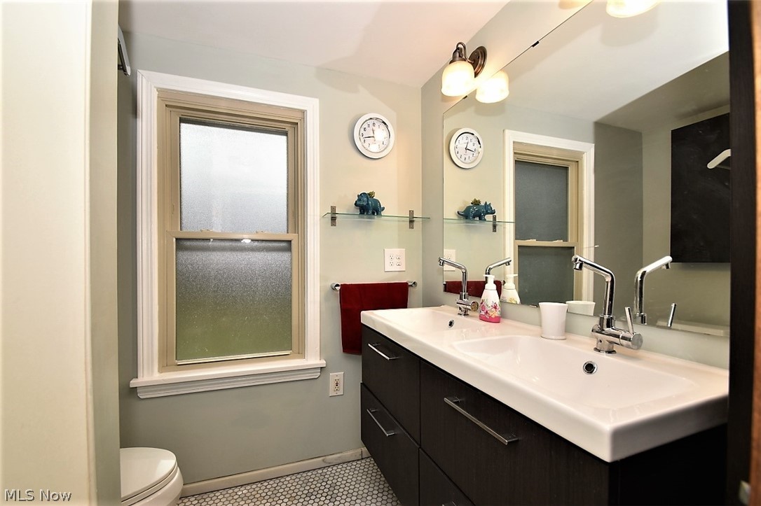 4903 East Sprague Road Independence, OH 44131 - Photo 12 of 17 Gallery Image 12