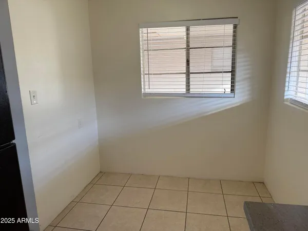 $1,100 | 223 East 2nd Street, Mesa, AZ 85201