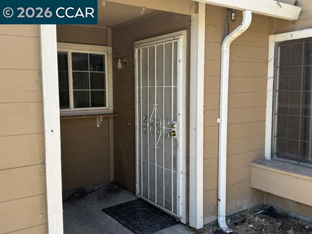559 Azores Circle Bay Point, CA 94565 - Photo 2 of 10