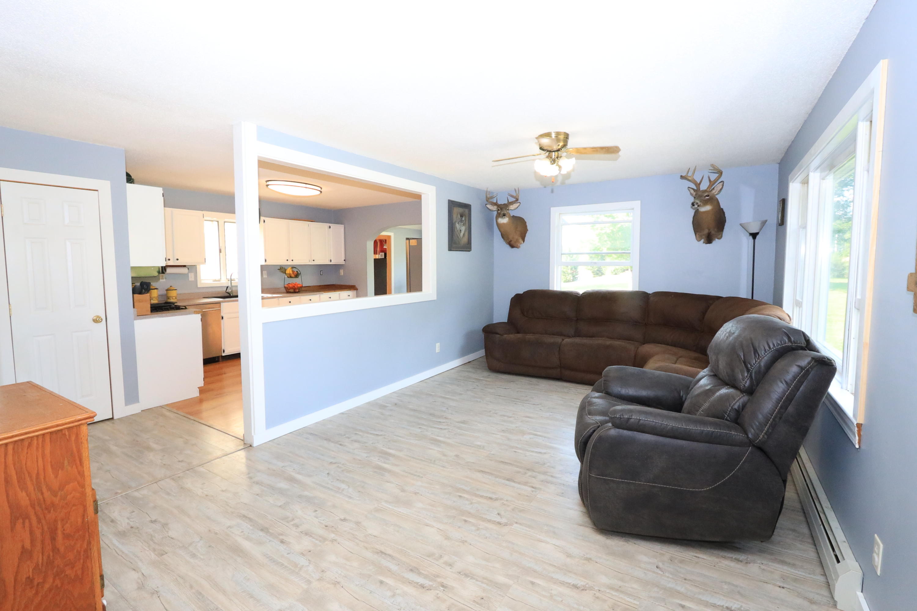 58 Kingsbury Road Holden, ME 04429 - Photo 2 of 30 02