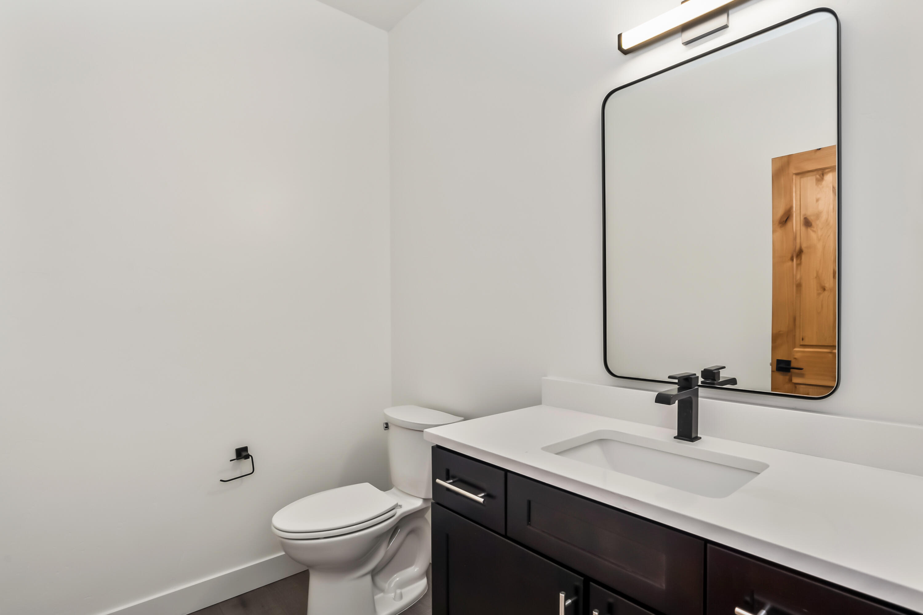 1441 Northwest 4th Street Redmond, OR 97756 - Photo 22 of 42