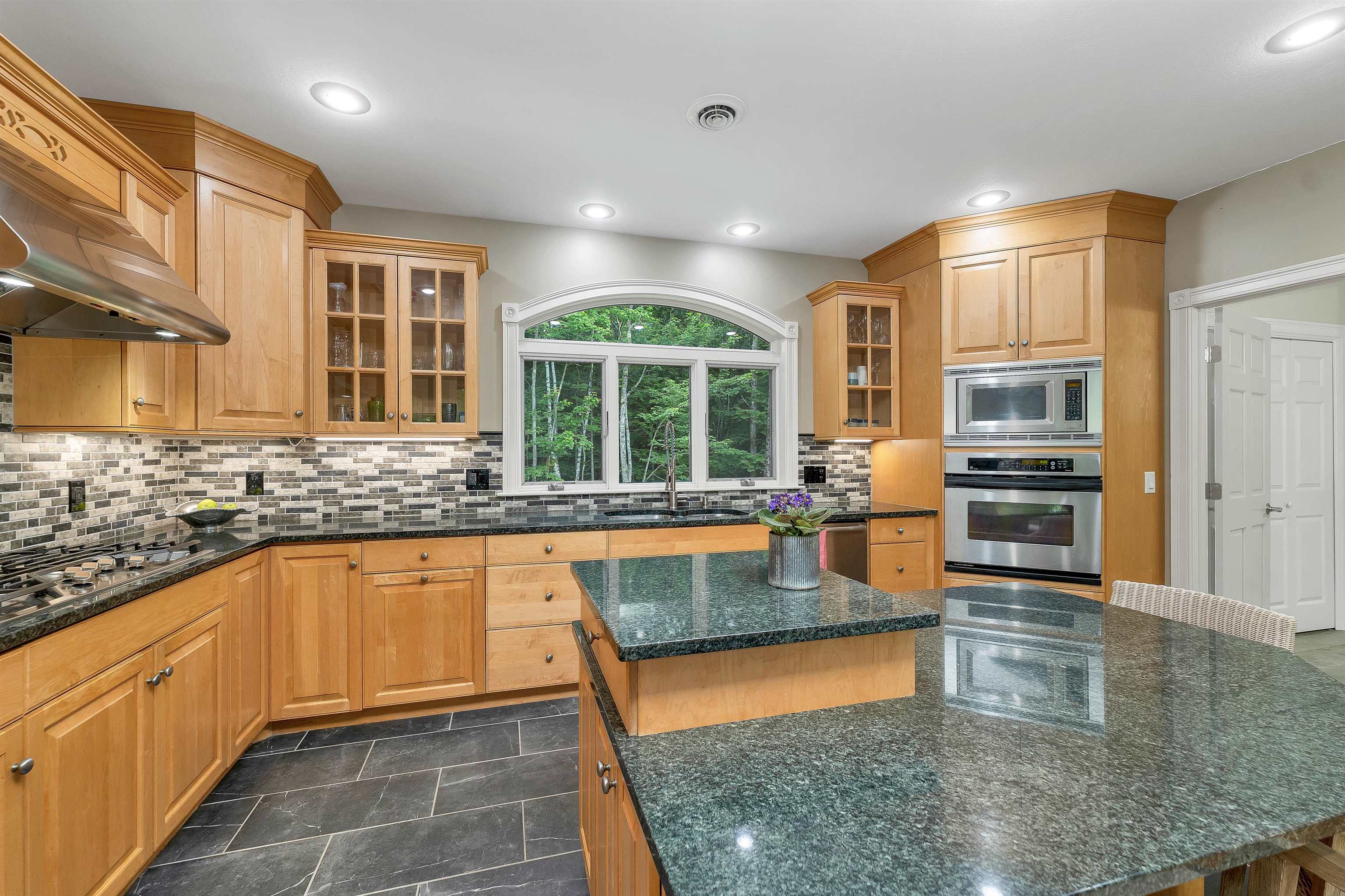 24 Birch Ledge Road Bartlett, NH 03838 - Photo 14 of 58