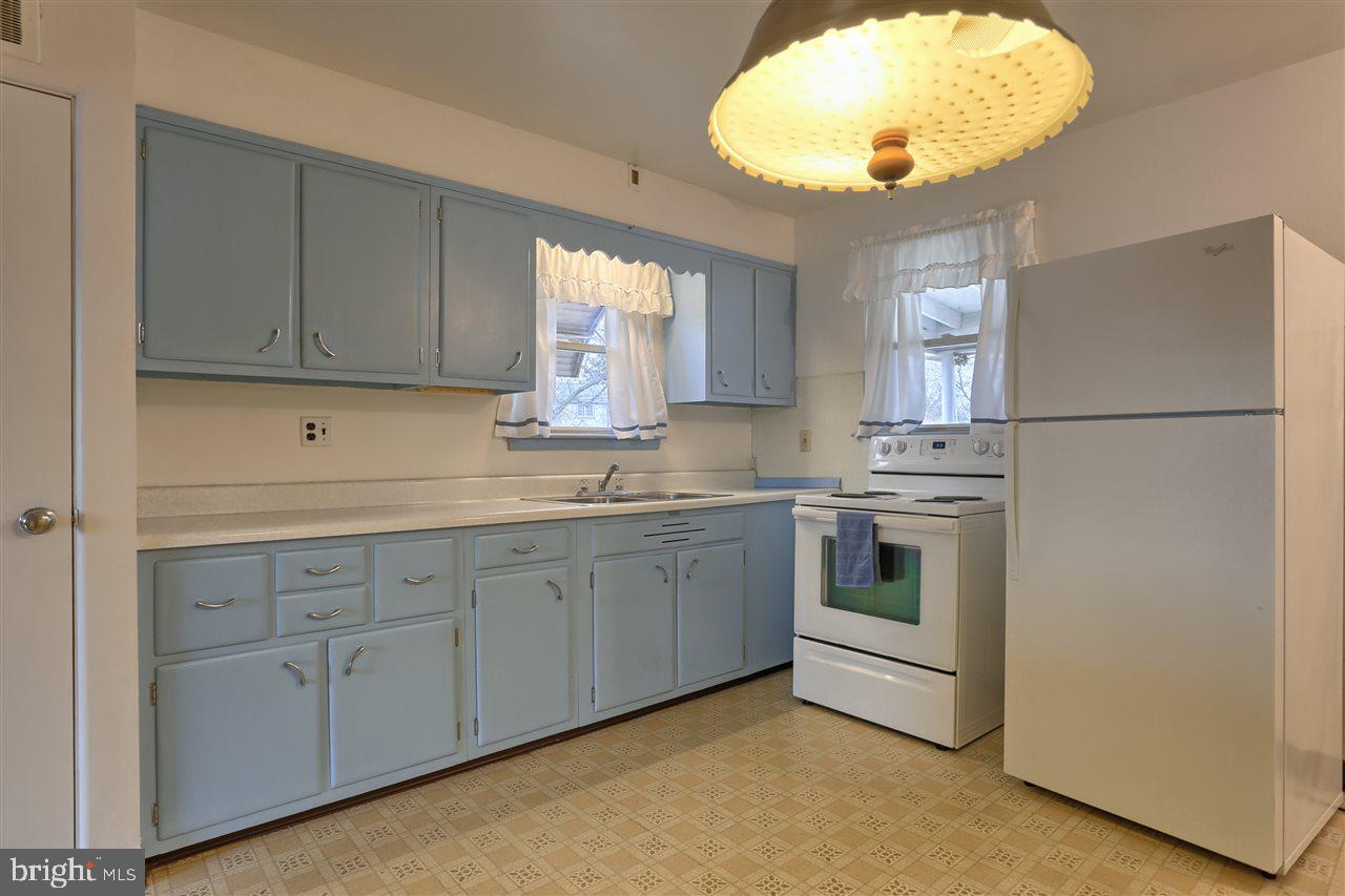 23 Runyon Road Hummelstown, PA 17036 - Photo 10 of 25 Gallery Image 10