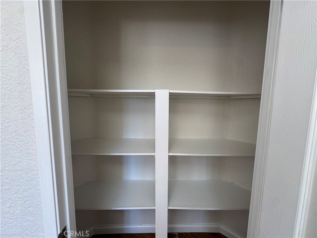 41251 Rope Road Hemet, CA 92544 - Photo 12 of 32 Kitchen Pantry