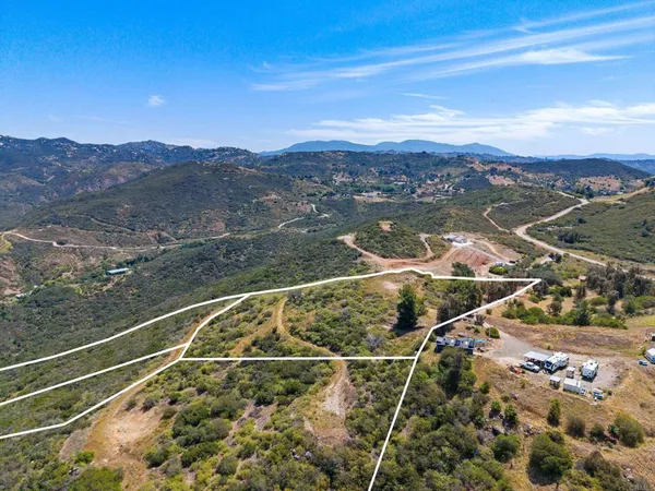 $450,000 | 0 Tierra Nuevo, Fallbrook, CA 92028