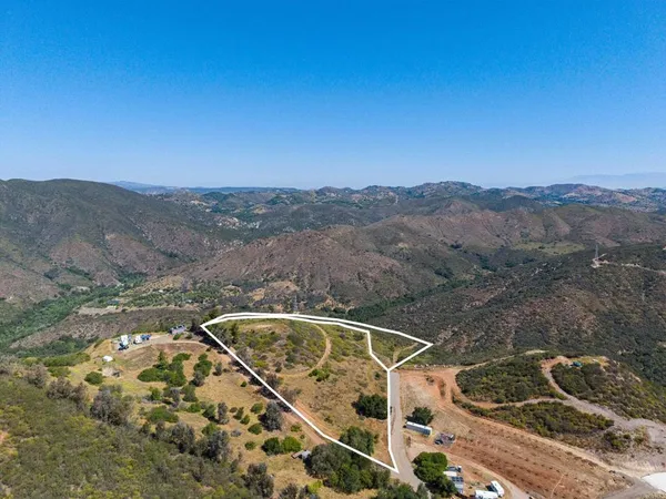 $450,000 | 0 Tierra Nuevo, Fallbrook, CA 92028