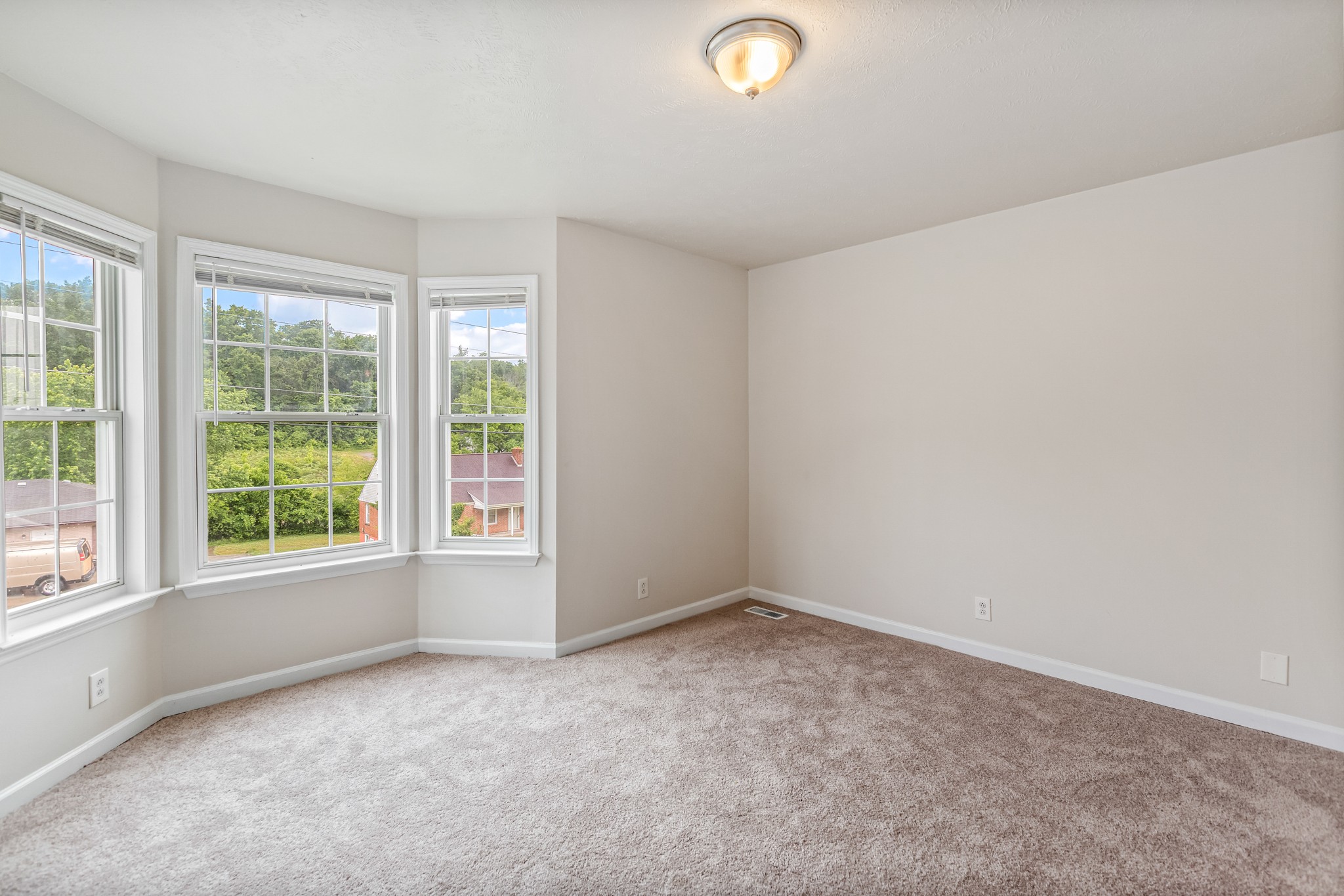 4041 Moss Road Antioch, TN 37013 - Photo 9 of 19