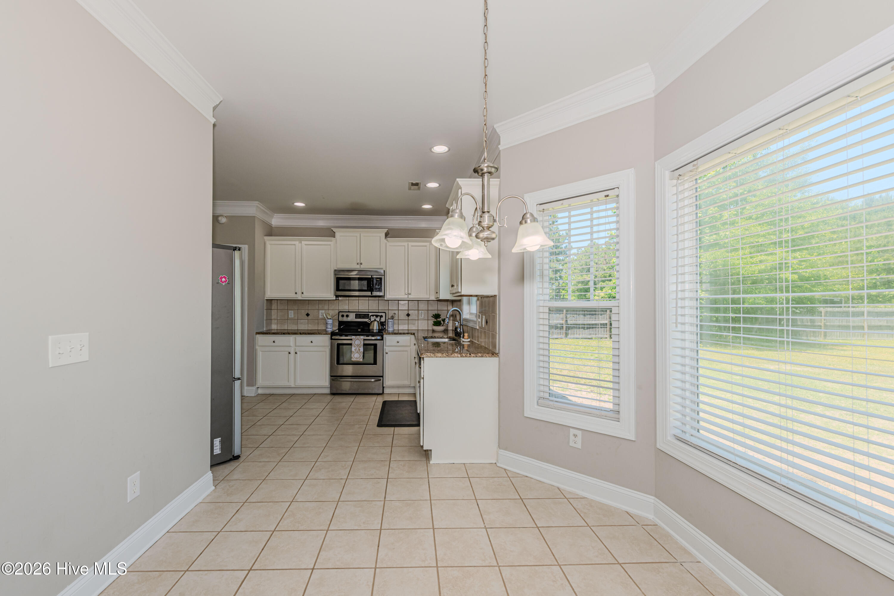 673 Morris Landing Road Holly Ridge, NC 28445 - Photo 35 of 125 Kitchen/breakfast nook