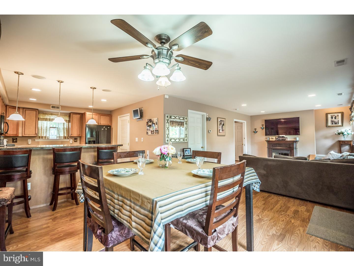 315 Maple Road Mount Laurel, NJ 08054 - Photo 7 of 25 Dining Room