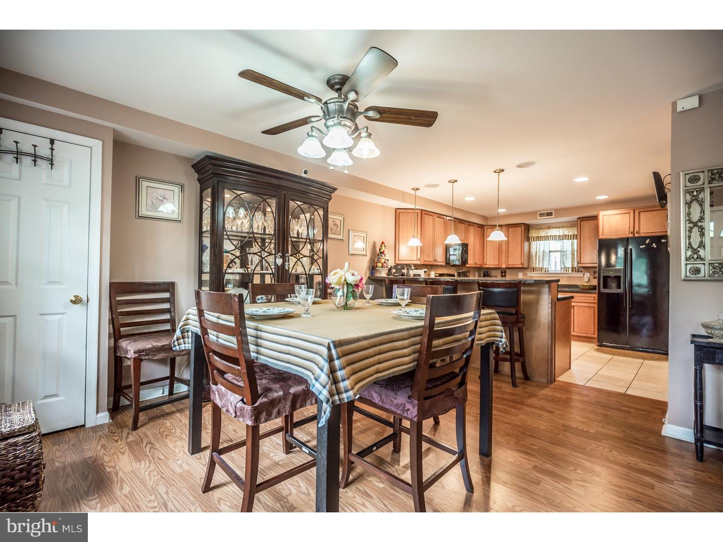315 Maple Road Mount Laurel, NJ 08054 - Photo 8 of 25 Dining Room