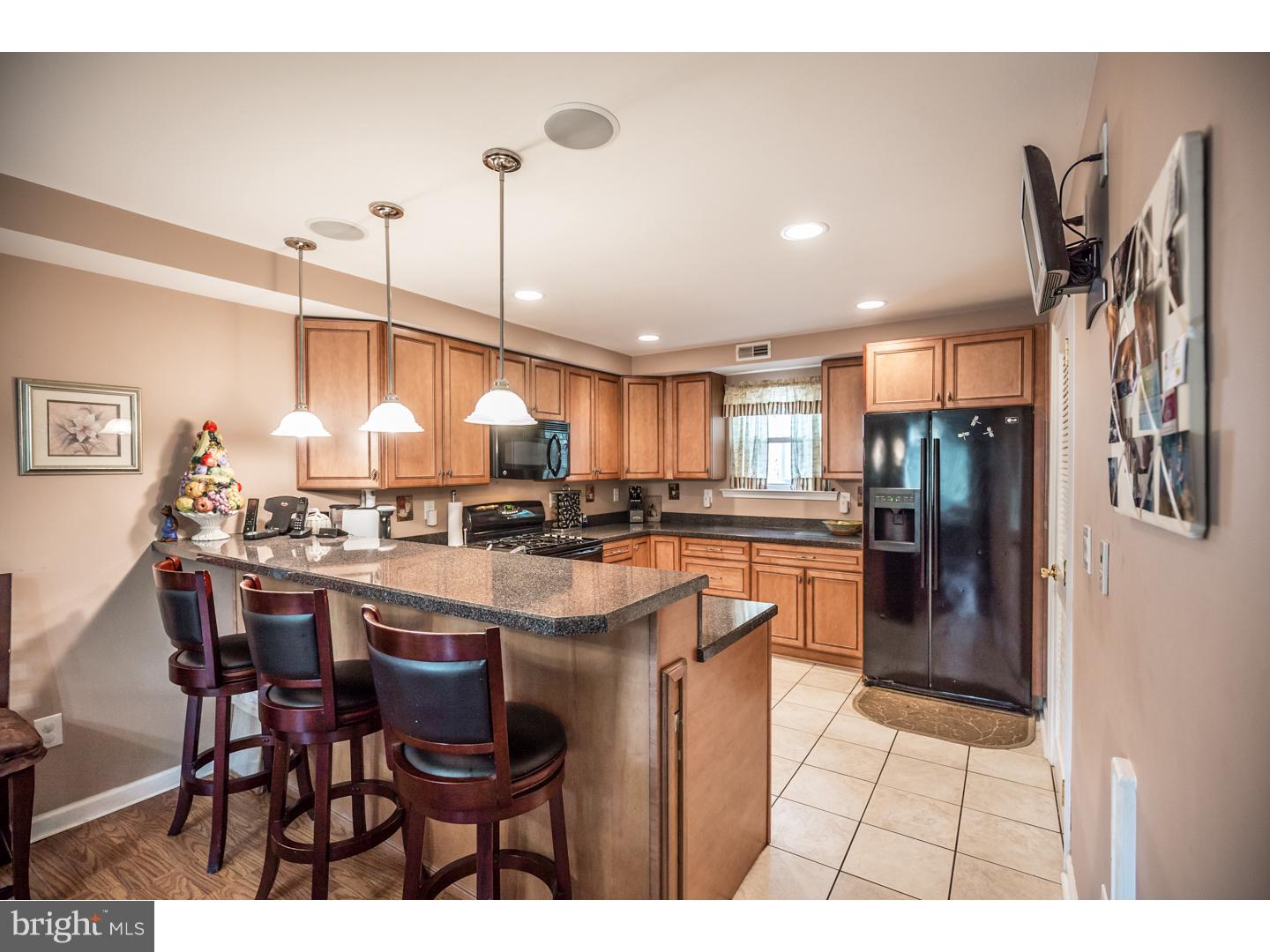 315 Maple Road Mount Laurel, NJ 08054 - Photo 9 of 25 Kitchen