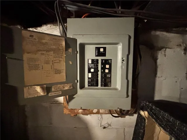 $125,000 | 210 Short Street, Pitcairn, PA 15140