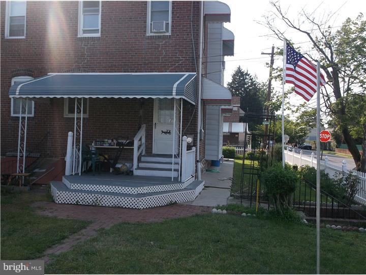 7353 Dungan Road Philadelphia, PA 19111 - Photo 23 of 25 Back Yard