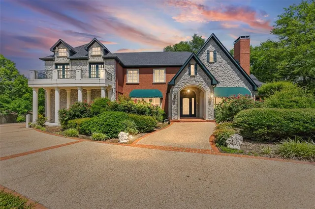 $1,400,000 | 1 Creekside Drive, Greenville, TX 75402