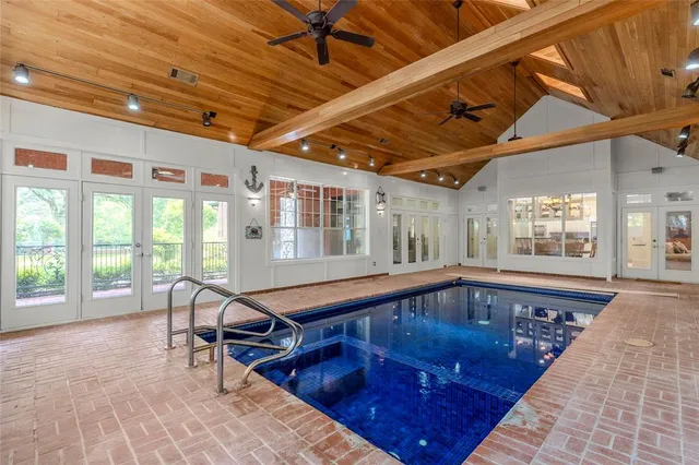 $1,400,000 | 1 Creekside Drive, Greenville, TX 75402