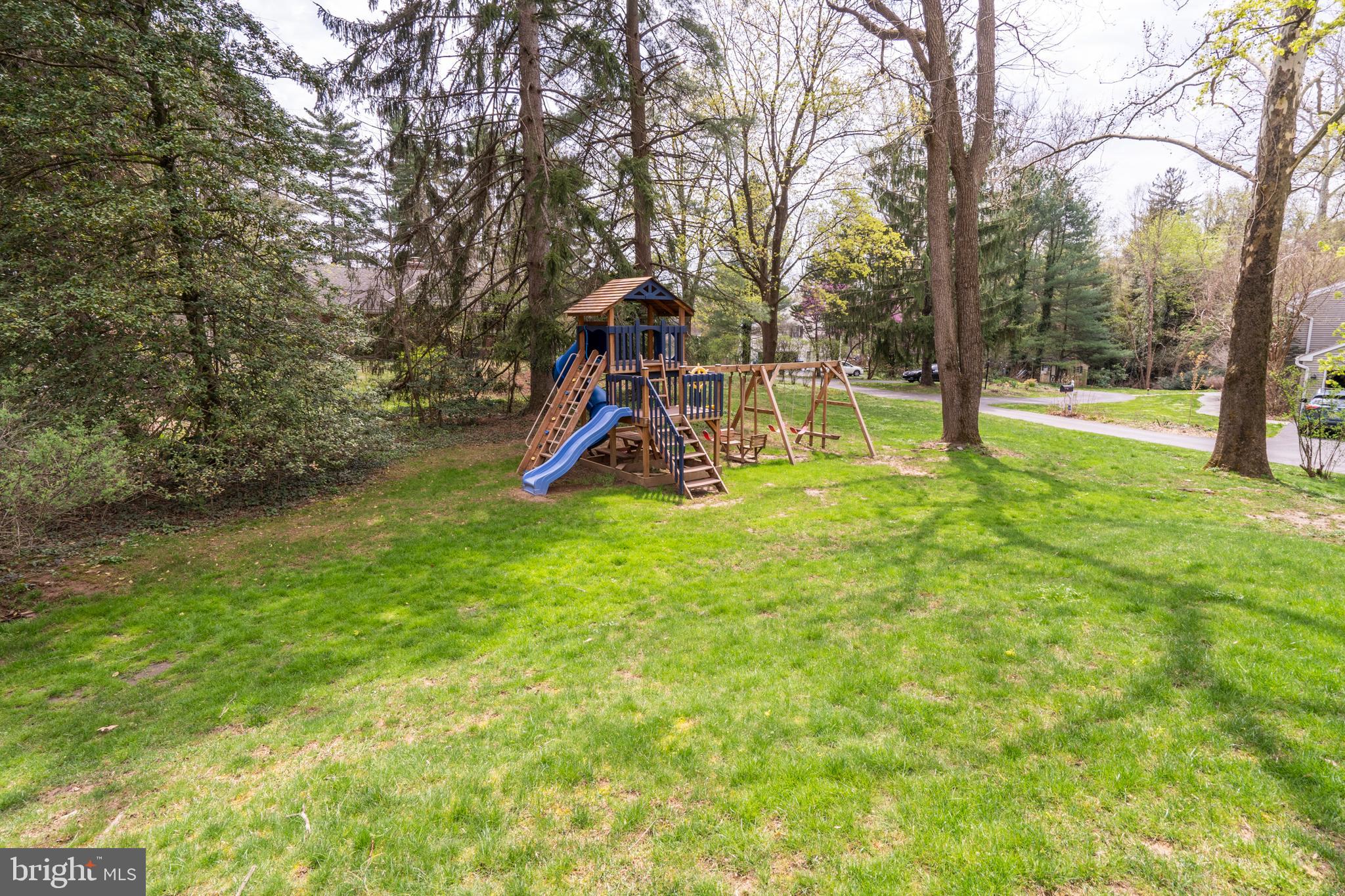 65 Crestline Road Wayne, PA 19087 - Photo 47 of 52 Side yard w/ custom playset