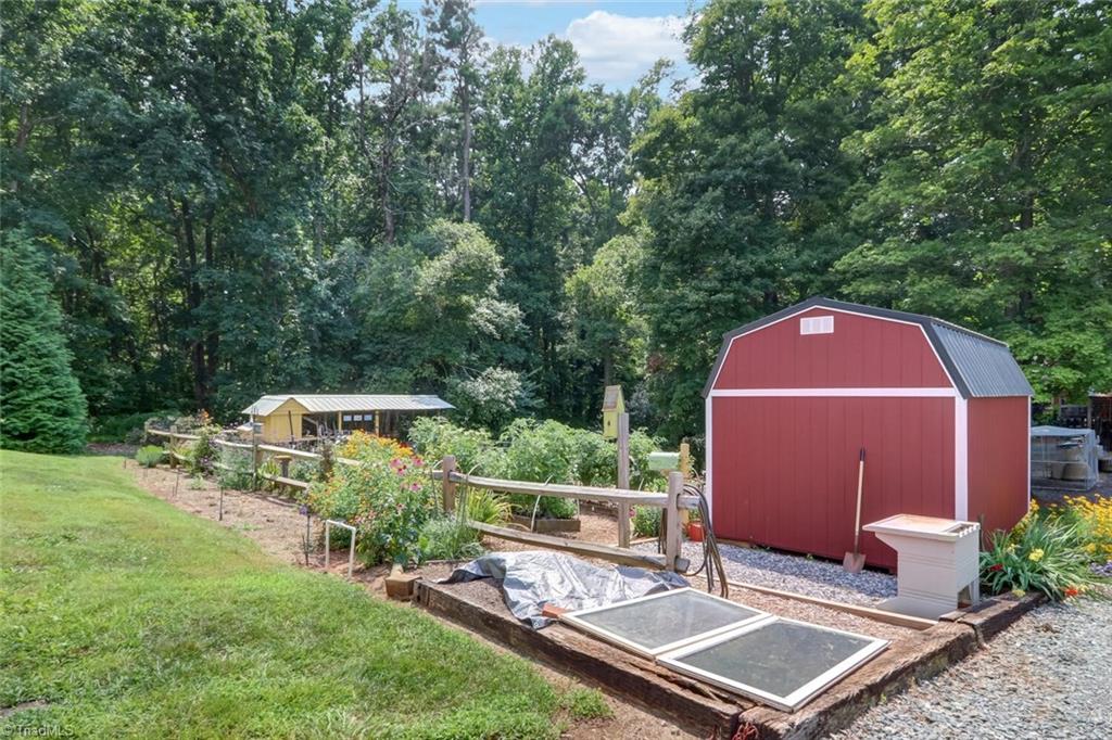 6902 High Rock Road Browns Summit, NC 27214 - Photo 39 of 42 Gallery Image 39